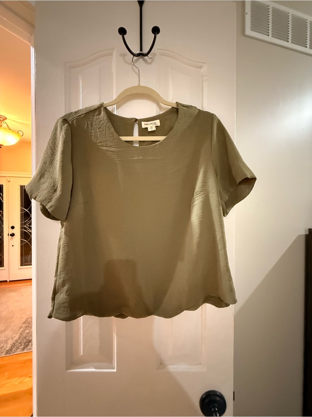 Madewell Olive Short Sleeve Round-Neck Blouse
